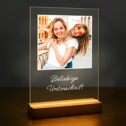 Foto von Freundinnen + beliebige Beschriftung – personalisierter Druck auf Glas für Freundinnen
