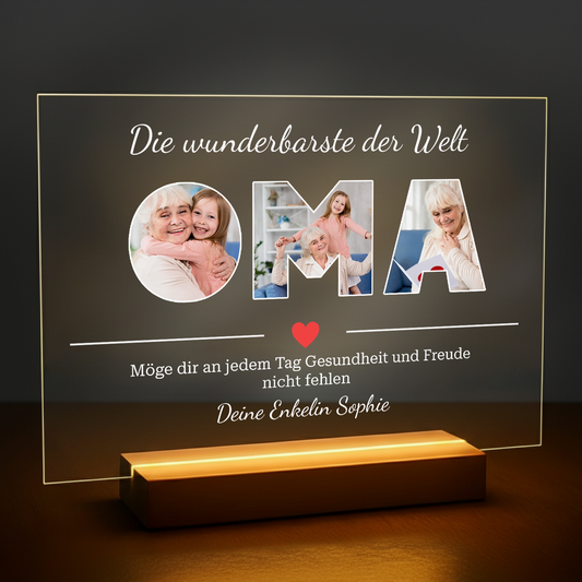 Die wunderbarste Oma der Welt – personalisierter Glasdruck
