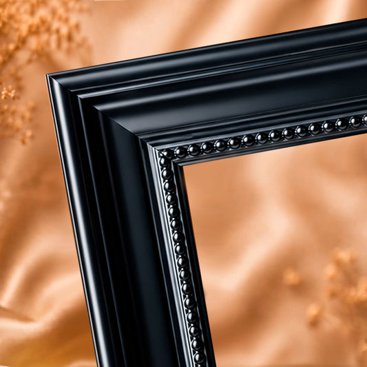 Schwarzer dekorativer Rahmen mit Ornament für Leinwandbilder