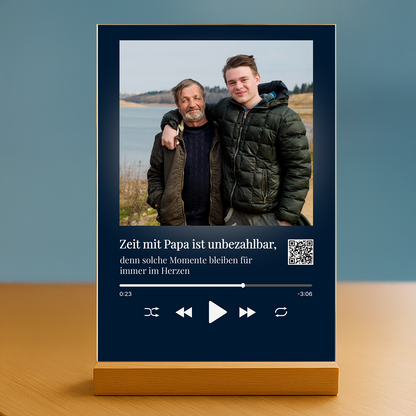 Unbezahlbare Zeit mit Papa – personalisierter Glasdruck